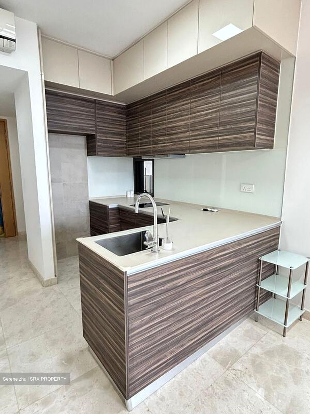 Commonwealth Towers (D3), Condominium #518304531